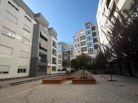 Rent , Apartment 2+1+2 , Zoological Garden , Tirana