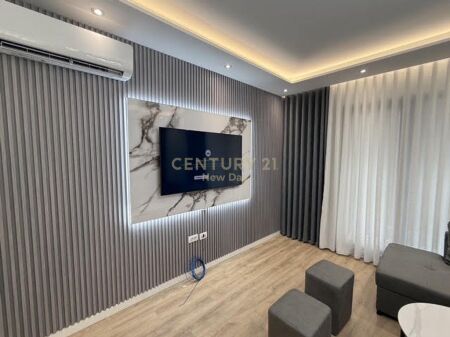 Apartament i sapo mobiluar me qira  post parkimi 1,200 € /Muaj