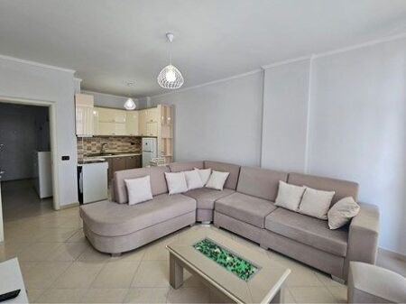 Apartment 1+1 for rent in Astir