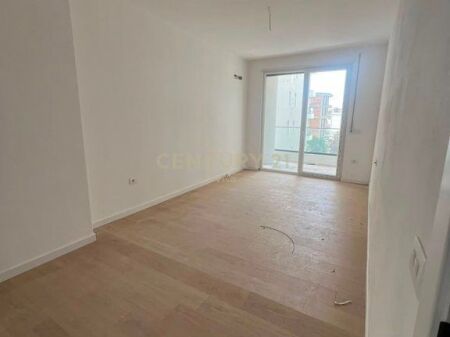 APARTAMENT 1+1 NË SHITJE VM RESIDENCE , GOLEM !!