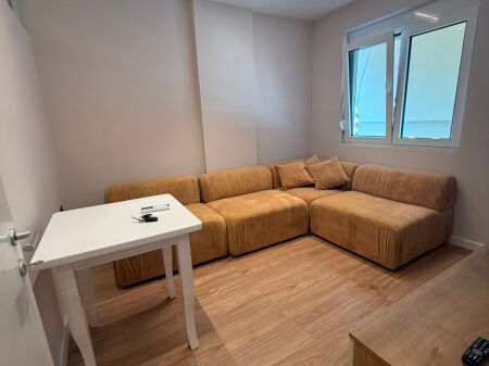 📍5 Maj Pas Konkord Center Jepet Apartament 1+1 Me Qera