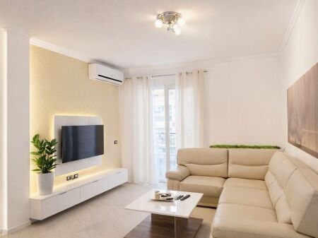 Apartment 2+1 Dry Lake 700euro