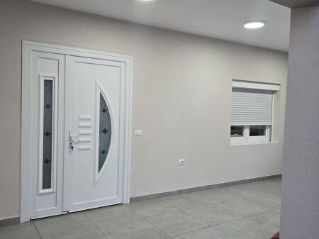 1+1, 1st floor private villa, Yzberisht, 450 thousand lek