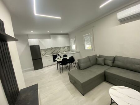 Apartament 1+1 per qera Kodra e Priftit !