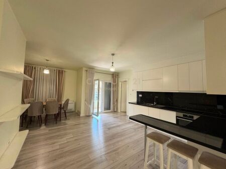 Apartment 2+1+2 for rent on Dritan Hoxha Street, Laprakë