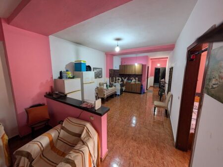 SHITET APARTAMENT 2+1 NË RRUGËN “DRITAN HOXHA”, LAPRAKË