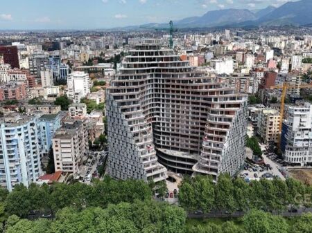 Apartament ne shitje 1+1 Ekspozita Building