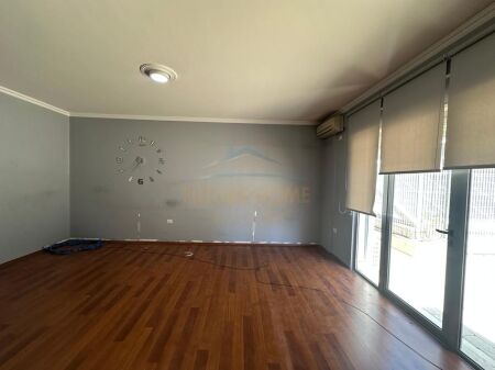 Affitto, Appartamento 3+1+2, 5 Maji