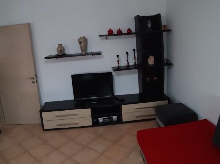 Casa in affitto, in edificio esistente 1+1    