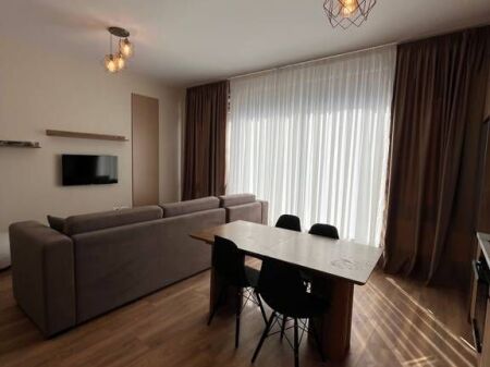 Affittasi nuovo appartamento 1+1, in via Siri Kodra, vicino all'Hotel Meridian 750 € /Mese
