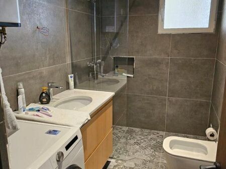 NE SHITJE APARTAMENT 1+1, DHERMI