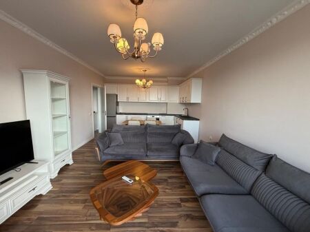 Apartament 2+1+2 ne shitje , Liqeni i Thate !