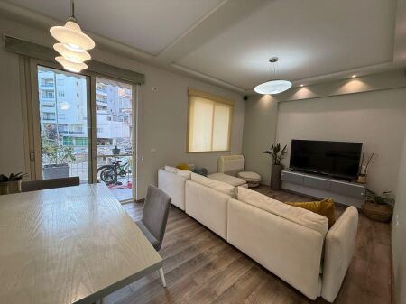 Qera | Apartament 2 + 1 | Liqeni I Thate | 750 €/muaj