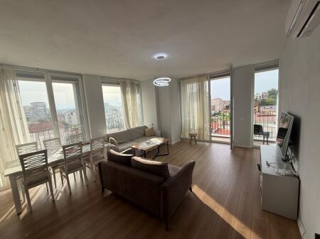 apartment 2+1+2 for sale, on 4 Dëshmorët street