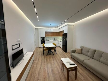 🏡 **APARTAMENT 2+1 PËR SHITJE – PORCELAN, TIRANË**