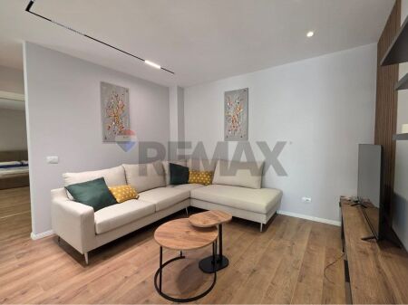Jepet me Qira Apartament 3+1+Parking Akses Tirana