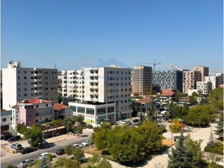 SHITET APARTAMENT 2+1 ISH FUSHA AVIACONIT
