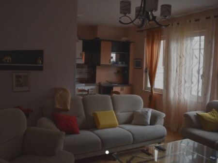 Apartament 2+1 me qira "Rr.Rapo HEKALI"