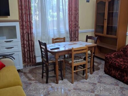Appartamento in affitto 2+1 - Komuna Parisit, vicino a KRISTAL CENTER