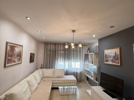 APARTAMENT 2+1