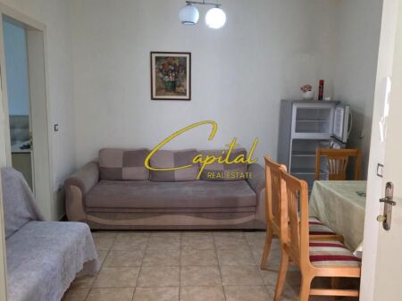 APARTAMENT ME QIRA 2+1 ISH TREGU ELEKTRIK 40.000 LEKE