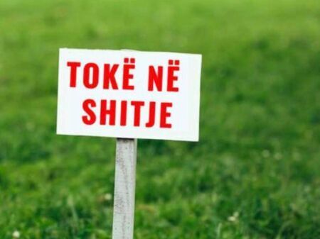 Tokë për Shitje në Prush! 7600m2 E pershtatshme per kapanon.