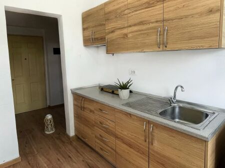 For rent 2+1, Shushica