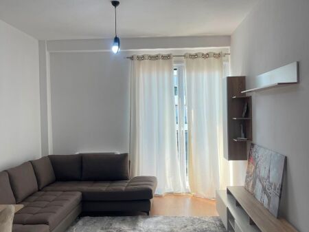 🏢Don Bosko,jepet me qera apartament 1+1,i mobiluar.65,000Leke