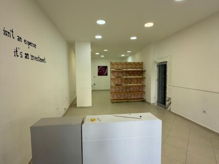 Ambient Biznesi me Qira – Ish URT, Lagjja 17, Durrës