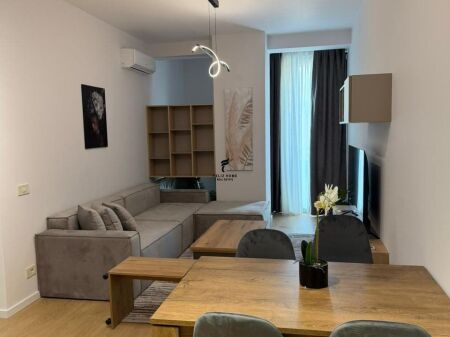 APARTAMENT ME QERA 1+1 MINE PEZA 110.000 LEKE FH-90071