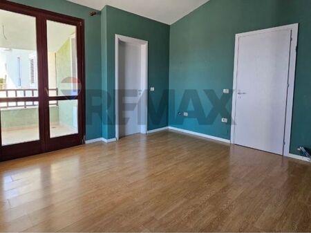 Shitet apartament 2+1+2+ post parkimi ID: 530201042-214