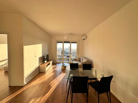 Rent, Apartment 2+1 5 Maji 60,000 lek