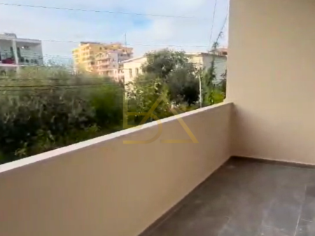 SHITET APARTAMENT 3+1 – PLAZH, DURRËS | PRANË SHKOLLËS “BAJRAM CURRI”