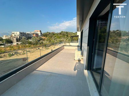 SHITET, APARTAMENT 2+1, LIQENI I THATË, TIRANË