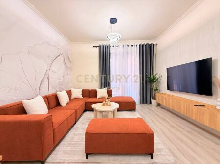 JEPET ME QIRA APARTAMENT PREMIUM 1+1 TE "KOMPLEKSI DELIJORGJI"