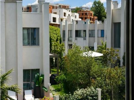 VILE E BASHKANGJITUR PER QIRA NE GREEN VALLEY! 2,180 € /Muaj 200,000 Lekë /Muaj
