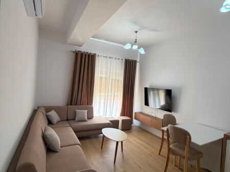 Apartament 1+1+ Post Parkimi me Qira Ali Demi Tirane