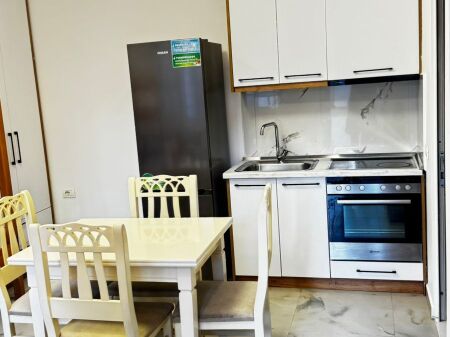 5Maji, studio apartment for rent.