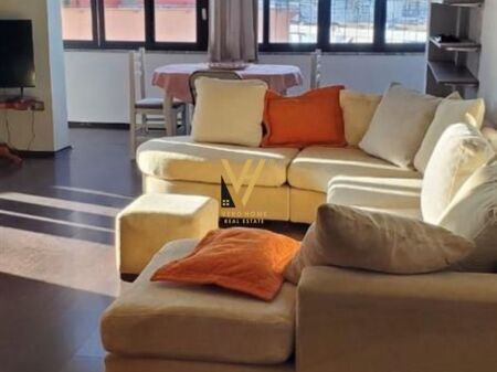 JEPET APARTAMENT 2+1+BLK ME QIRA NE SELITE 650 EURO