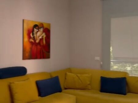2+1 apartment for rent at the New Electric Market (Ali demi)