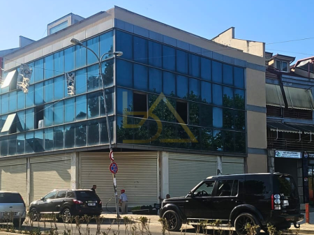 BUSINESS BUILDING FOR SALE – GOLEM, KAVAJË