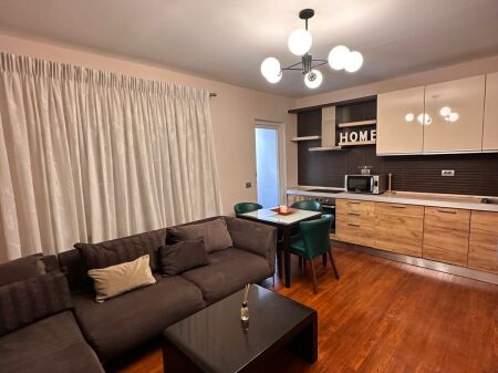 Appartamento In Affitto 2+1 A Xhamlliku (ID B221450) Tirana
