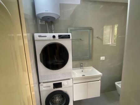  JEPET ME QERA GARSONIER– ZONA MOZAIKU,