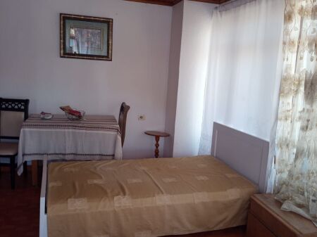 MONOLOCALE 25000 LEKE. 21 DICEMBRE