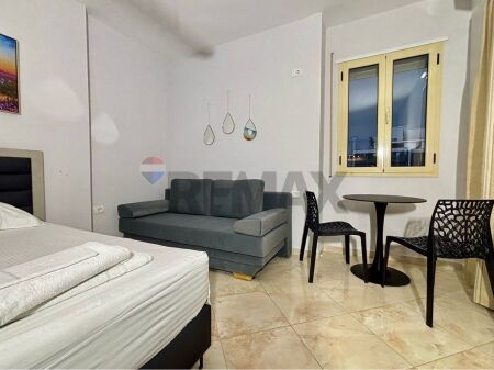 🏡 MONOLOCALE IN AFFITTO – LUNGOMARE, VLORA