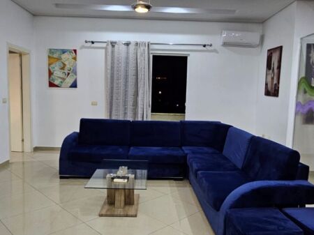Jepet apartament 1+1 me qira tek Myslym Shyri , Rruga e Kavajes , 21 Dhjetori .