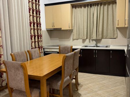 Jepet apartament 3+1+2 me qira ne Astir , prane Vila L , Yzberisht , Unaza e Re , Kashar .