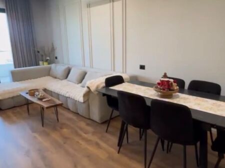 Apartament 2+1 me qera ,Liqeni i Thate