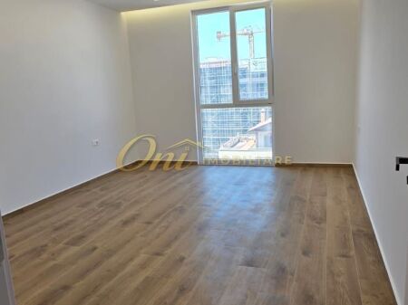 PASKUQAN, APARTAMENT PER SHITJE 2+1