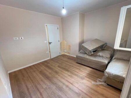 Qira, Apartament 1+1,Rruga Elbasanit,60.000 Leke/muaji Diskutueshem
